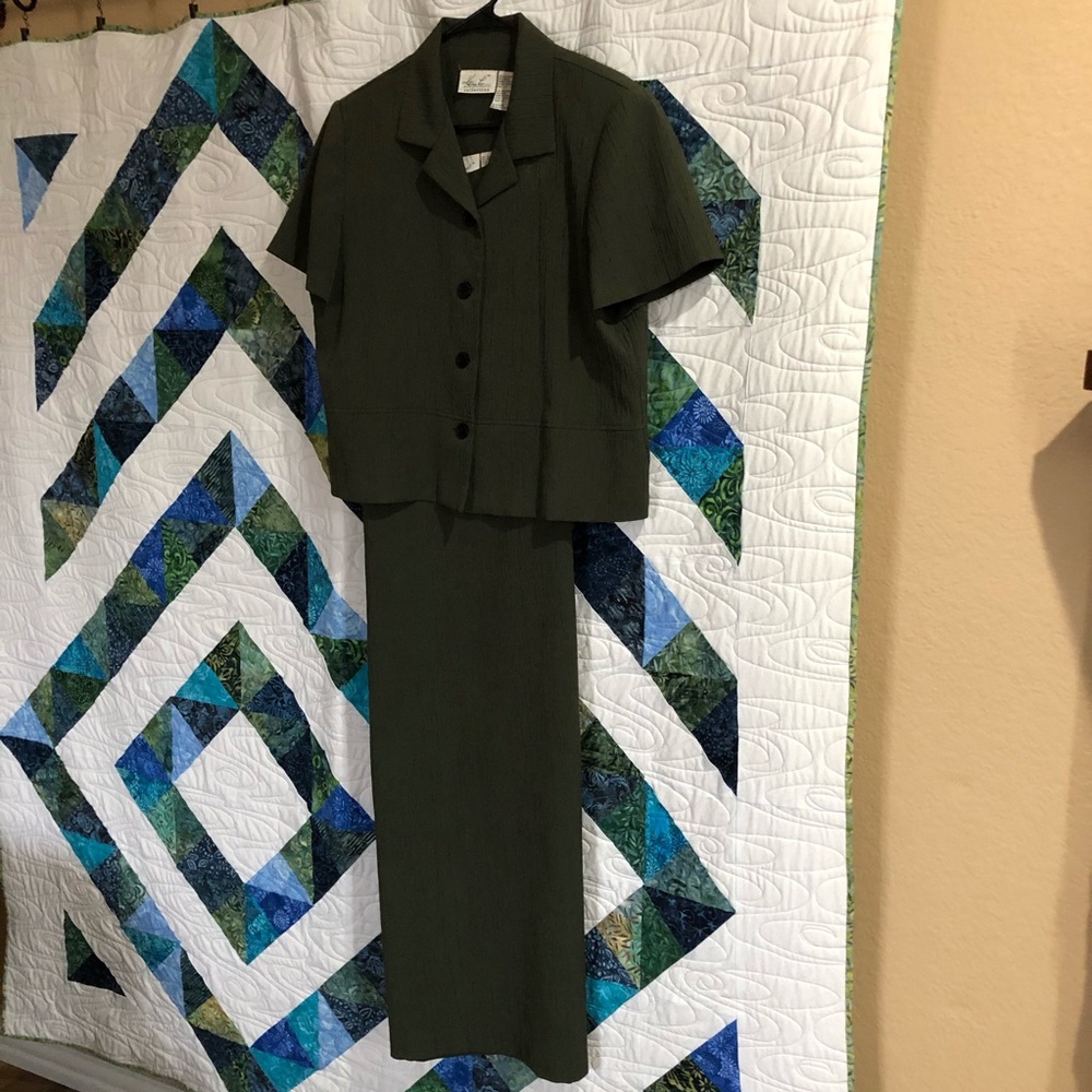 Kathy Lee collection Two piece dress / jacket